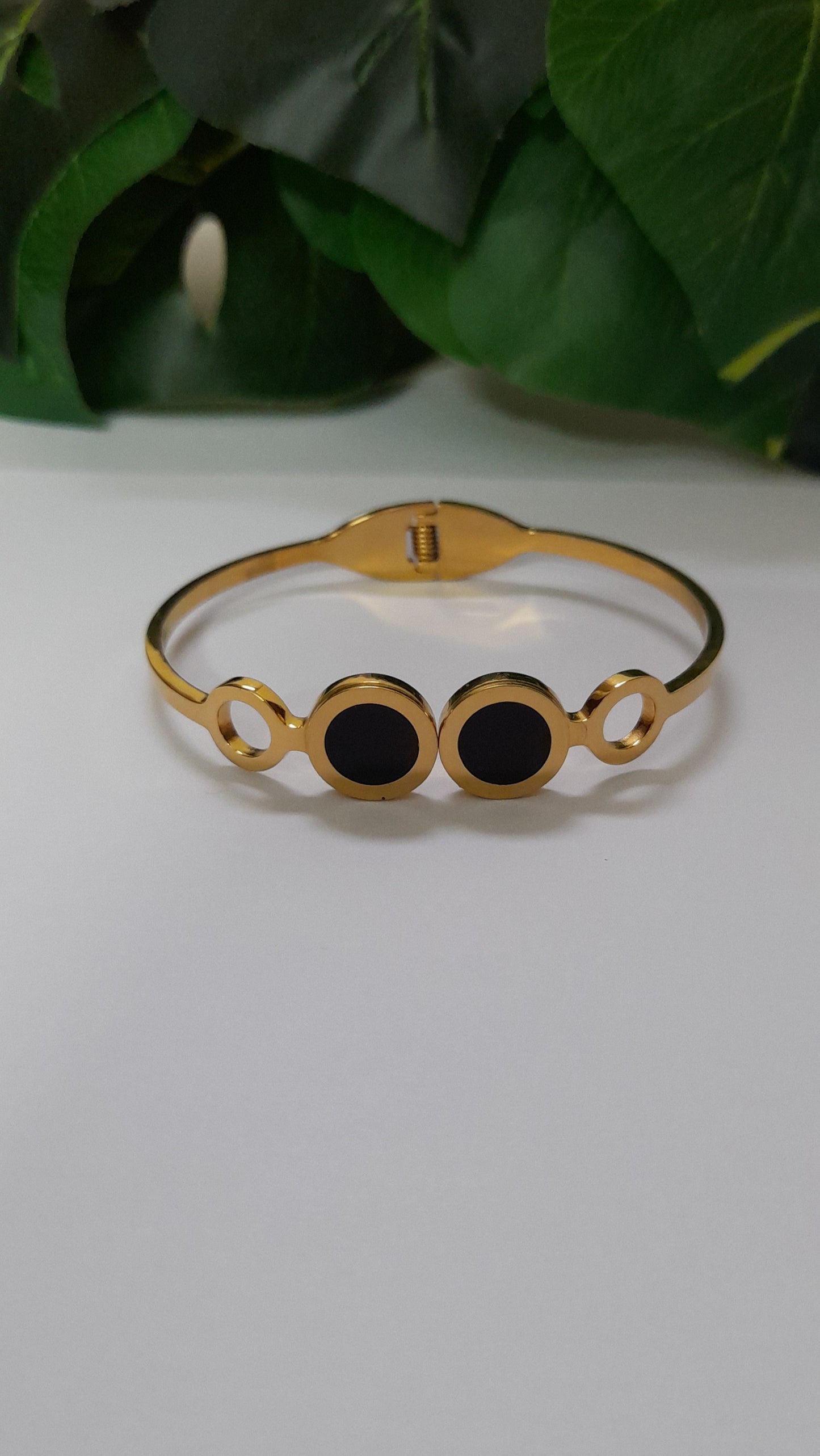 Vintage Gold Bangle