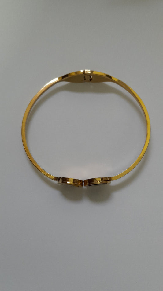 Black/White Shell Gold Bangle