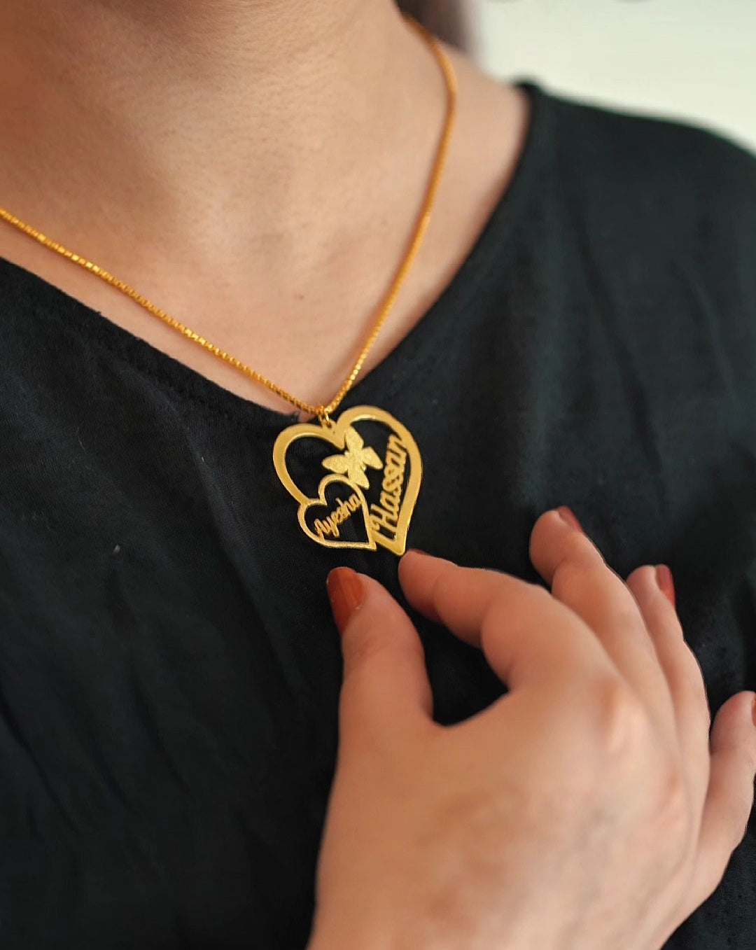 Gold Double Name Necklace Article 32