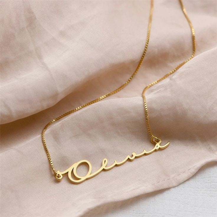 18k Gold Plated Single Name Necklace Article 16