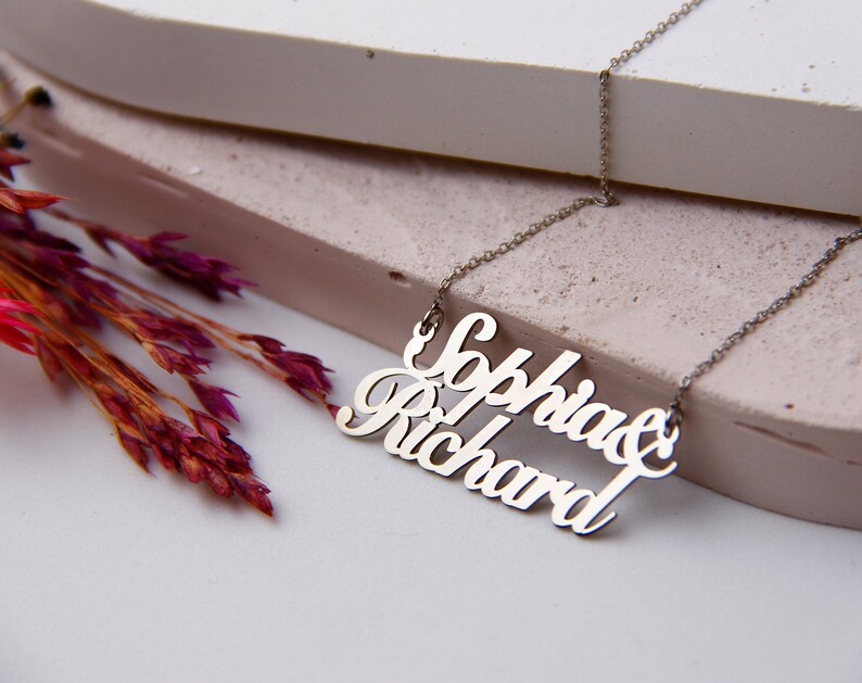 Gold Double Name Necklace Article 8