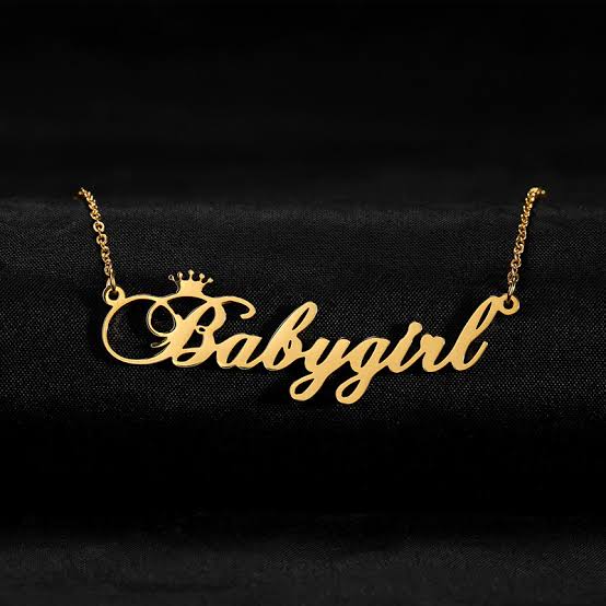 18k Gold Plated Single Name Necklace Article 22
