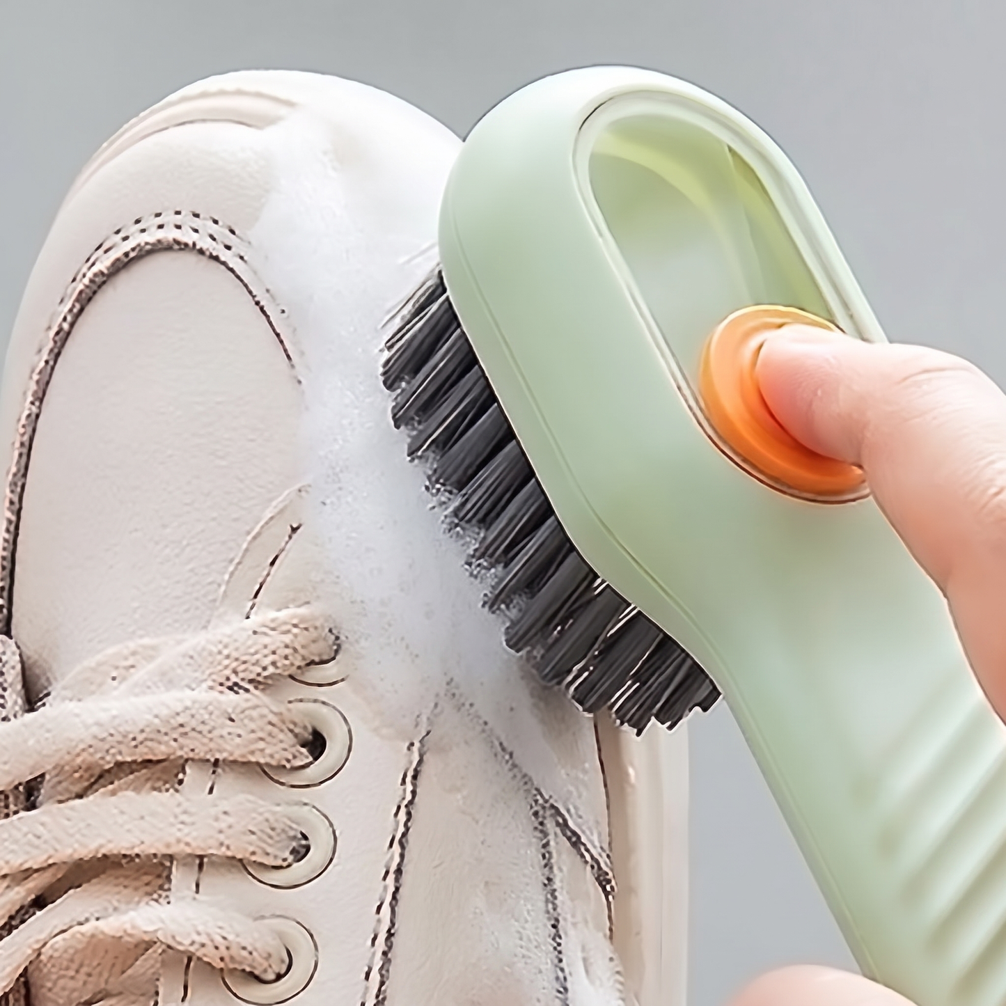 Press & Clean Shoe Brush